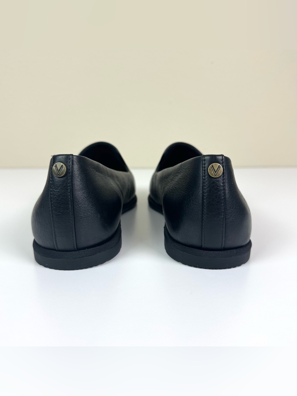 Vionic Willa 2.0 Slip On Flats Loafers Black Leather Size 8.5 M - Picture 6 of 9